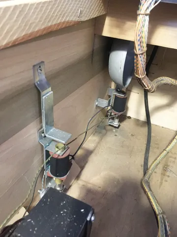 Inside Cabinet - Bell and Knocker*
