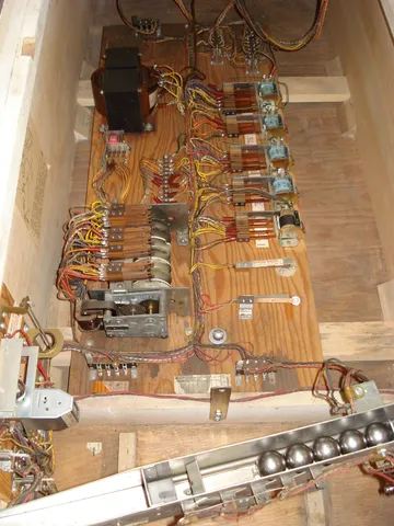 Inside Cabinet