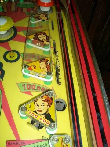 Playfield - Detail