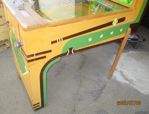Cabinet - Right - On Legs