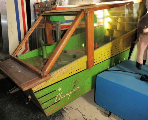 Lower Cabinet*