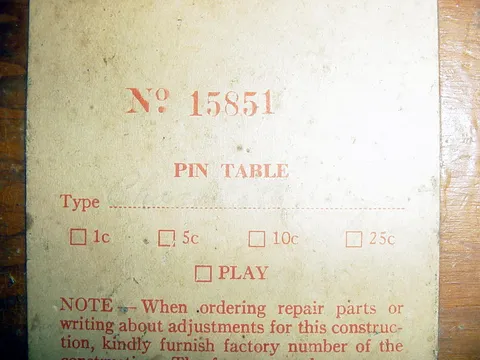 Manufacturer Sticker - Detail*