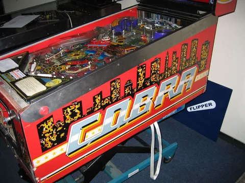Cabinet - Right