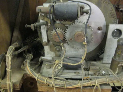 Inside Backbox - Detail*
