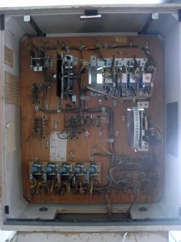 Inside Backbox*