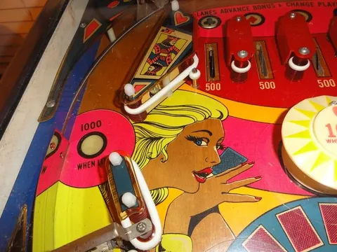 Playfield - Detail