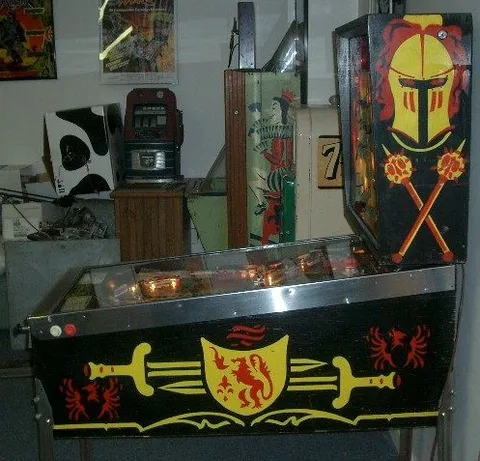 Cabinet - Right