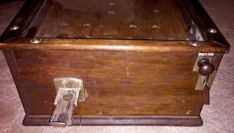 Cabinet - Front