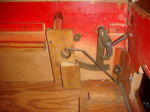 Ball Lift Mechanism