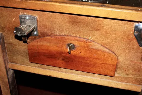 Cain Door