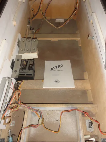 Inside Cabinet