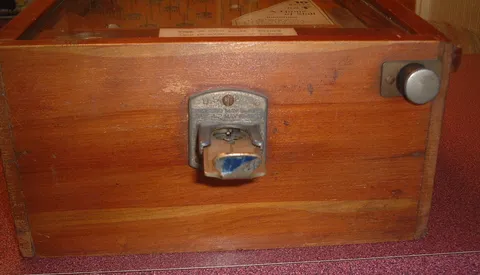 Cabinet - Front