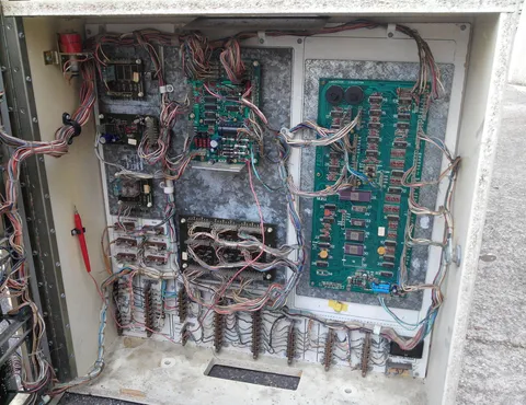 Inside Backbox