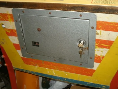 Cabinet - Front