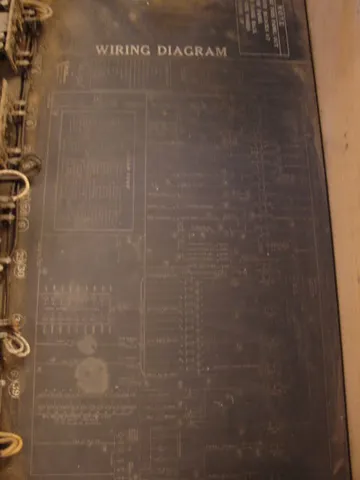 Inside Cabinet - Detail