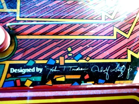 Playfield - Detail
