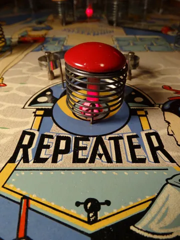 Red Repeater Lamps
