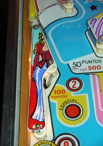 Playfield - Detail