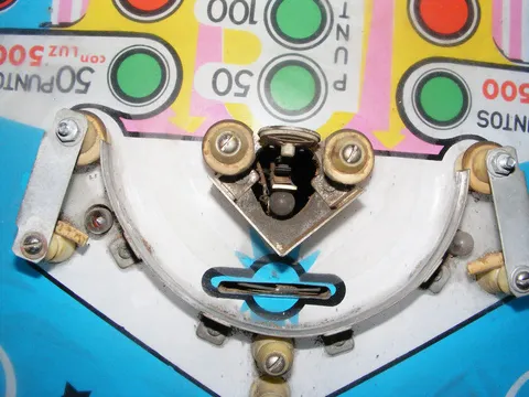 Stripped Playfield - Detail
