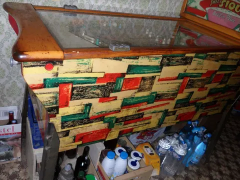 Cabinet - Right