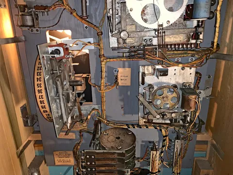 Inside Lower Backbox