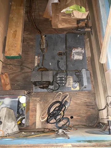 Inside Cabinet*