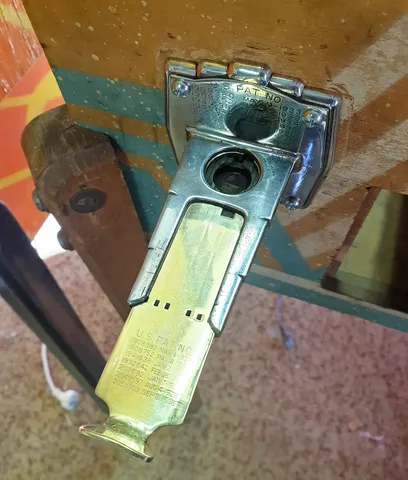 Cabinet - Coin Slide*