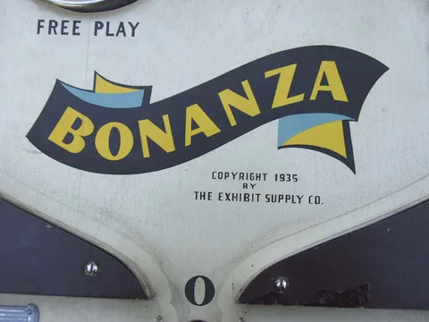 Playfield - Detail