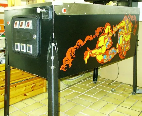 Cabinet - Right