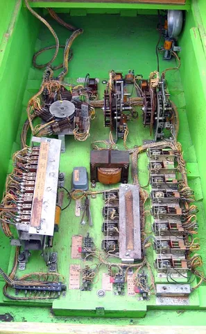 Inside Cabinet*