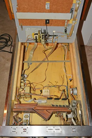 Inside Cabinet*