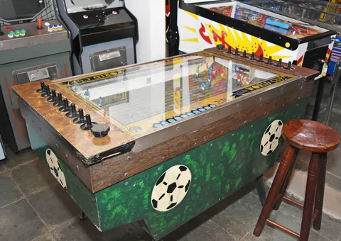 Cabinet*