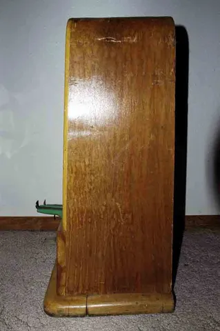 Cabinet - Right