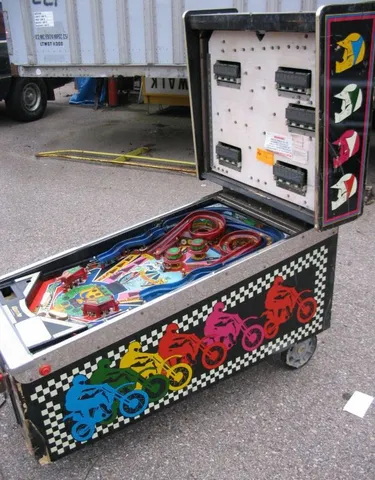 Cabinet - Right