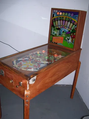 Cabinet - Right*