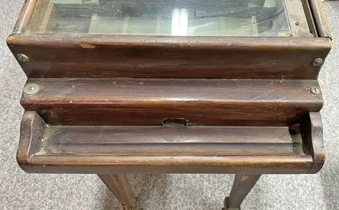Cabinet - Front