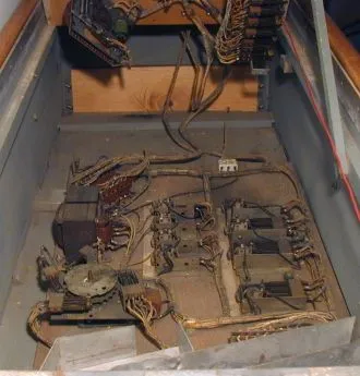 Inside Cabinet