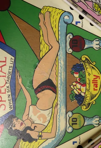 Playfield - Detail