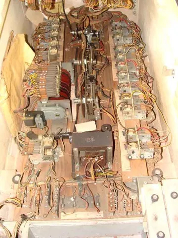 Inside Cabinet