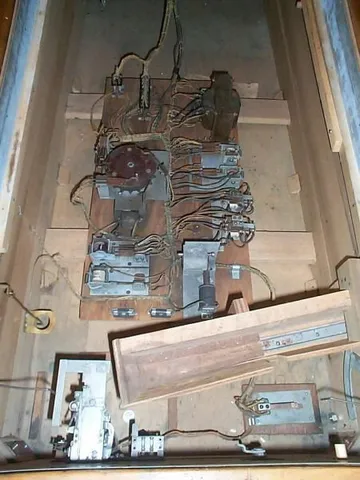 Inside Cabinet