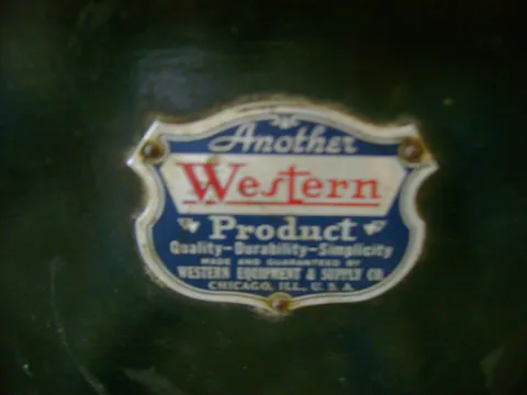 Manufacturer Plate