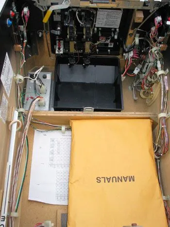 Cabinet - Inside