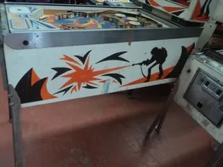 Cabinet - Right