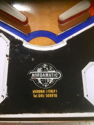 Apron - Logo