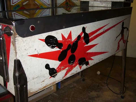 Cabinet - Right