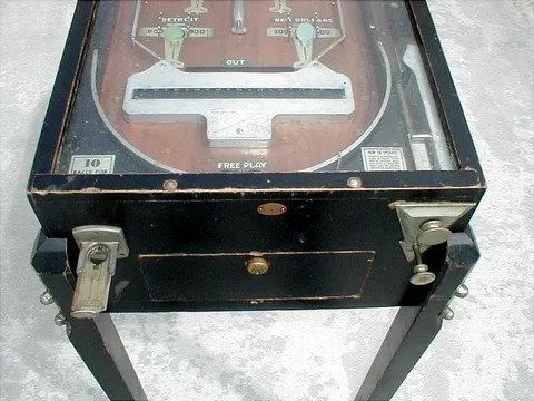 Cabinet - Front