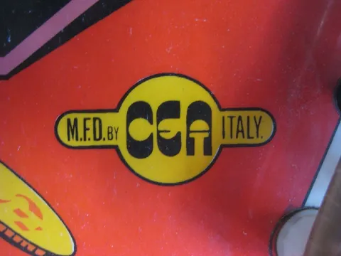 Playfield - Manufacturer Logo