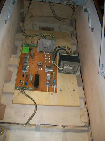 Inside Cabinet