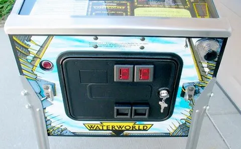 Cabinet - Front