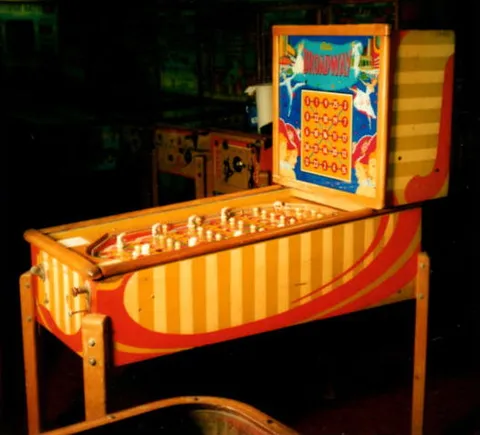 Cabinet - Right*